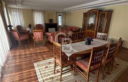 Florya Şenlikköy Site İçerisinde Satılık 4+1 Daire