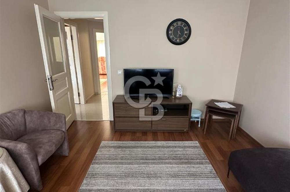 Florya Şenlikköy Site İçerisinde Satılık 4+1 Daire