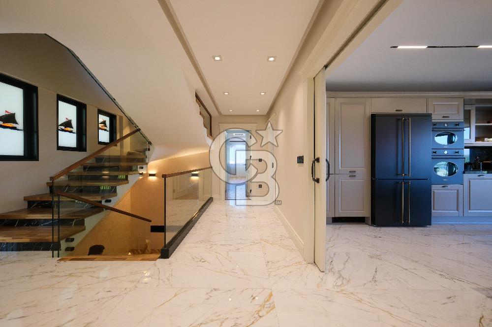 ŞİLE YAKA MAHALLESİ' NDE GENİŞ BAHÇELİ TRİPLEKS VİLLA