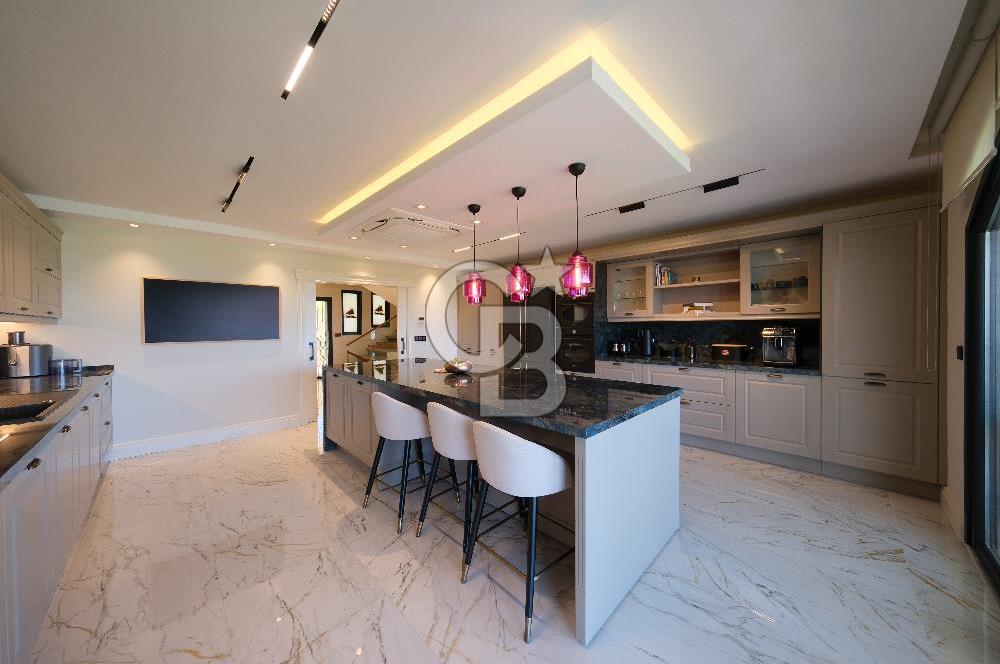 ŞİLE YAKA MAHALLESİ' NDE GENİŞ BAHÇELİ TRİPLEKS VİLLA