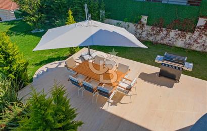 ŞİLE YAKA MAHALLESİ' NDE GENİŞ BAHÇELİ TRİPLEKS VİLLA