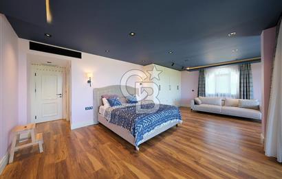 ŞİLE YAKA MAHALLESİ' NDE GENİŞ BAHÇELİ TRİPLEKS VİLLA