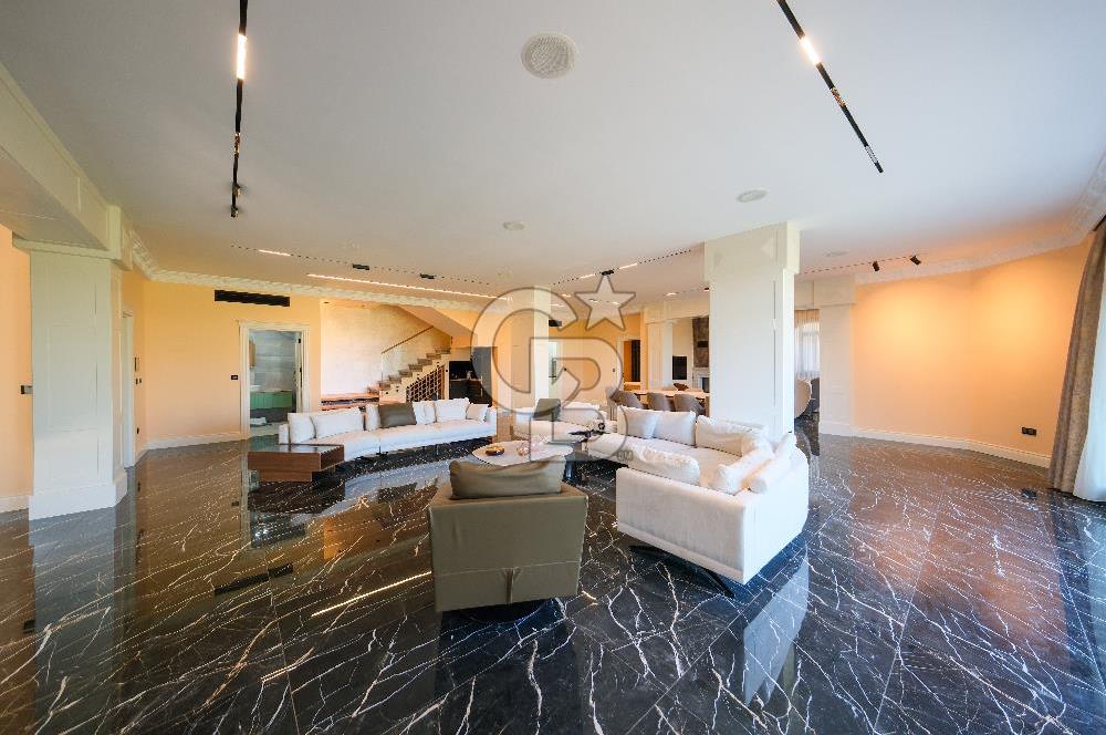 ŞİLE YAKA MAHALLESİ' NDE GENİŞ BAHÇELİ TRİPLEKS VİLLA