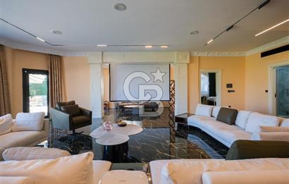 ŞİLE YAKA MAHALLESİ' NDE GENİŞ BAHÇELİ TRİPLEKS VİLLA