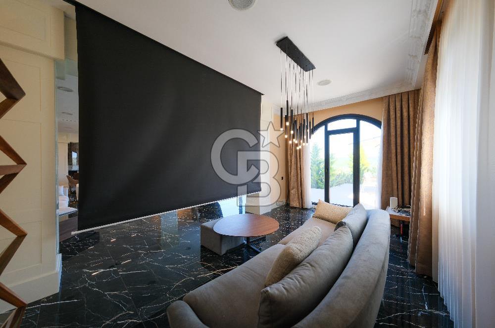 ŞİLE YAKA MAHALLESİ' NDE GENİŞ BAHÇELİ TRİPLEKS VİLLA