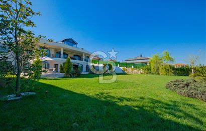 ŞİLE YAKA MAHALLESİ' NDE GENİŞ BAHÇELİ TRİPLEKS VİLLA