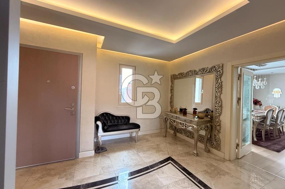 Florya Merkezi Konumda Satılık 4+1 Daire