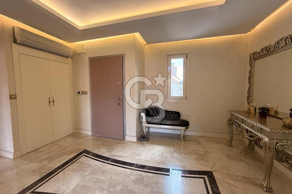 Florya Merkezi Konumda Satılık 4+1 Daire