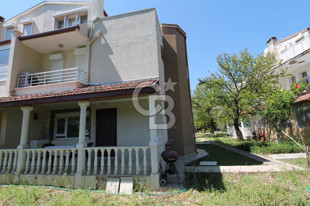 Ayvalık ‘da Kiralık Eşyalı Villa – Kumsalda Güneşlenmek İyi Gelecek