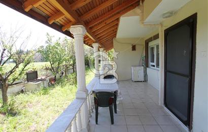 Ayvalık ‘da Kiralık Eşyalı Villa – Kumsalda Güneşlenmek İyi Gelecek