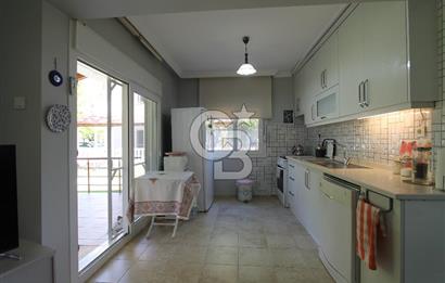 Ayvalık ‘da Kiralık Eşyalı Villa – Kumsalda Güneşlenmek İyi Gelecek