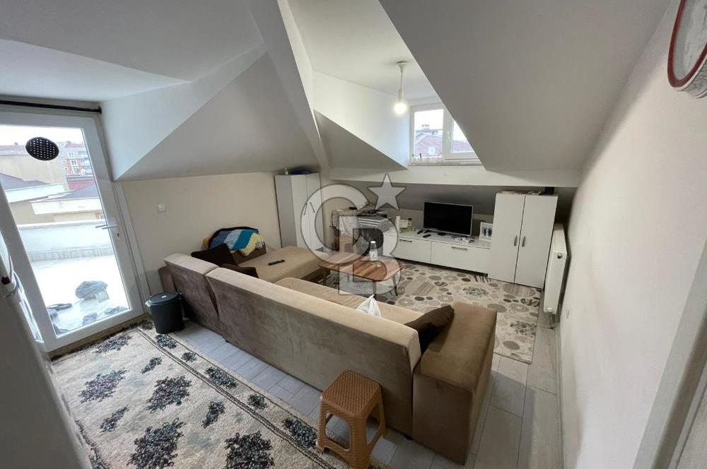 Çekmeköy Aydınlar mah 2+1 Kiralık Çatı Katı