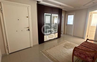 Florya Şenlikköy Site İçerisinde Satılık 4+1 Daire