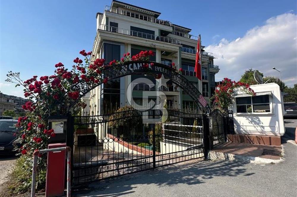 Florya Şenlikköy Site İçerisinde Satılık 4+1 Daire