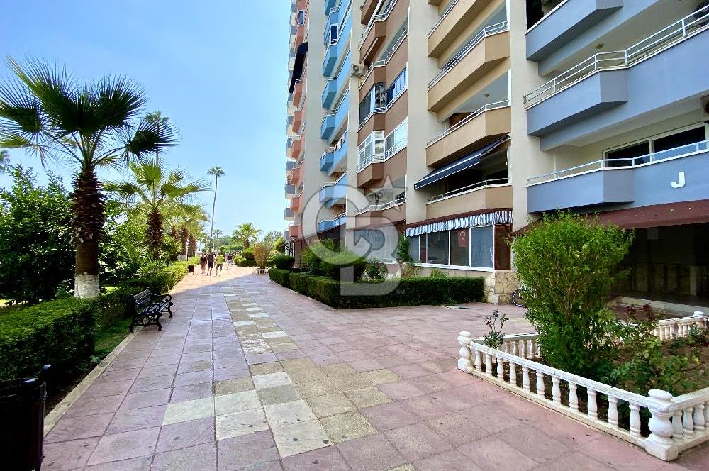 Flamingo 3 Tatil Sitesi’nde Satılık Deniz Manzaralı 2+1 Daire