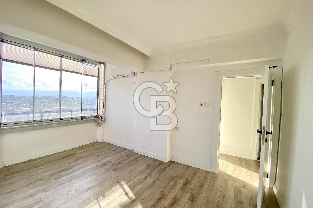 Flamingo 3 Tatil Sitesi’nde Satılık Deniz Manzaralı 2+1 Daire