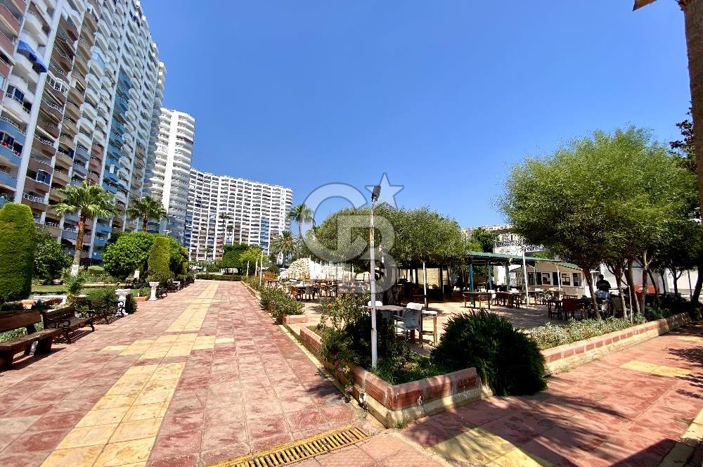 Flamingo 3 Tatil Sitesi’nde Satılık Deniz Manzaralı 2+1 Daire