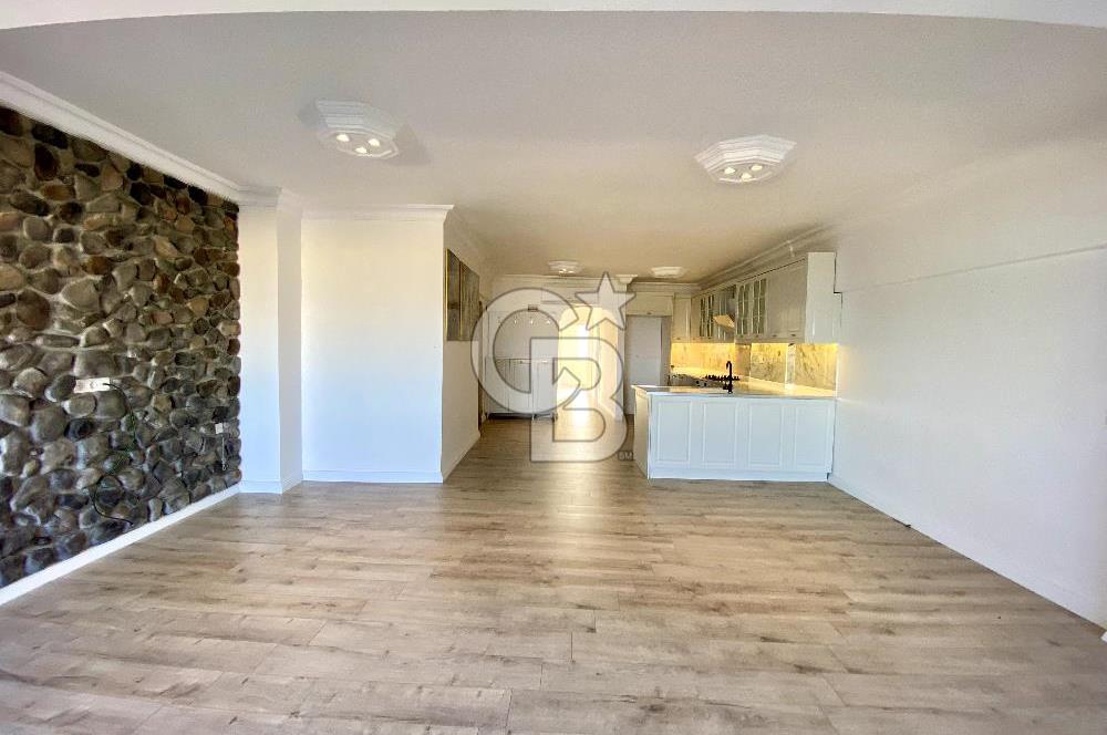 Flamingo 3 Tatil Sitesi’nde Satılık Deniz Manzaralı 2+1 Daire