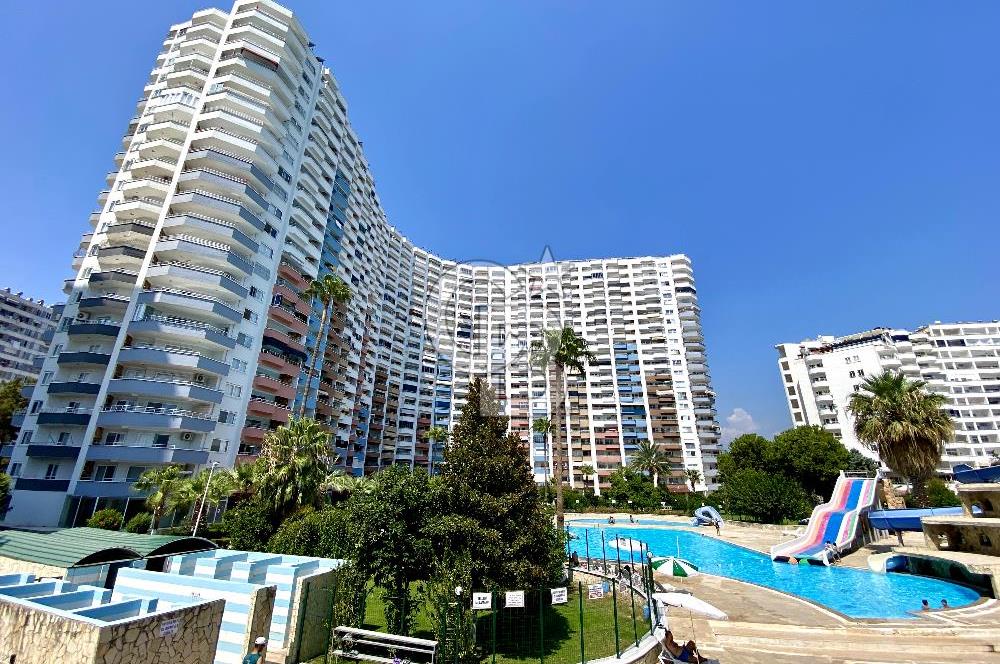 Flamingo 3 Tatil Sitesi’nde Satılık Deniz Manzaralı 2+1 Daire