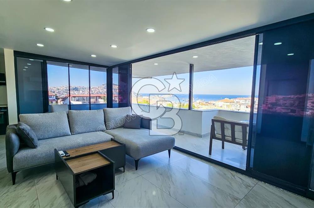 Kuşadası Deniz Manzaralı Ultra Lüks Satılık 5+2 Villa