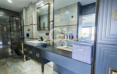 Kuşadası Deniz Manzaralı Ultra Lüks Satılık 5+2 Villa