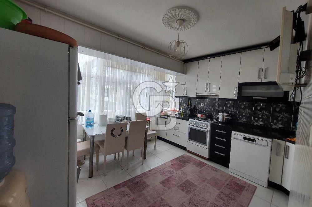 Gebze Millet Cadde'sinde satılık 3+1