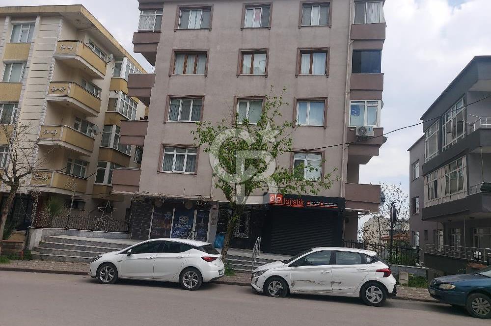 Gebze Millet Cadde'sinde satılık 3+1