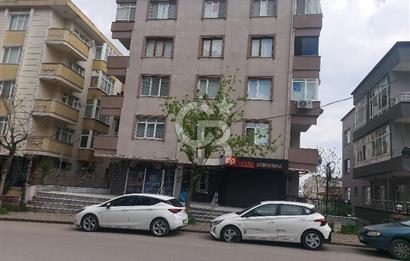 Gebze Millet Cadde'sinde satılık 3+1