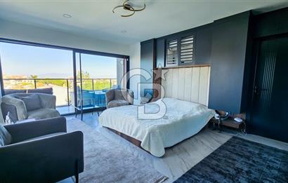 Kuşadası Deniz Manzaralı Ultra Lüks Satılık 5+2 Villa