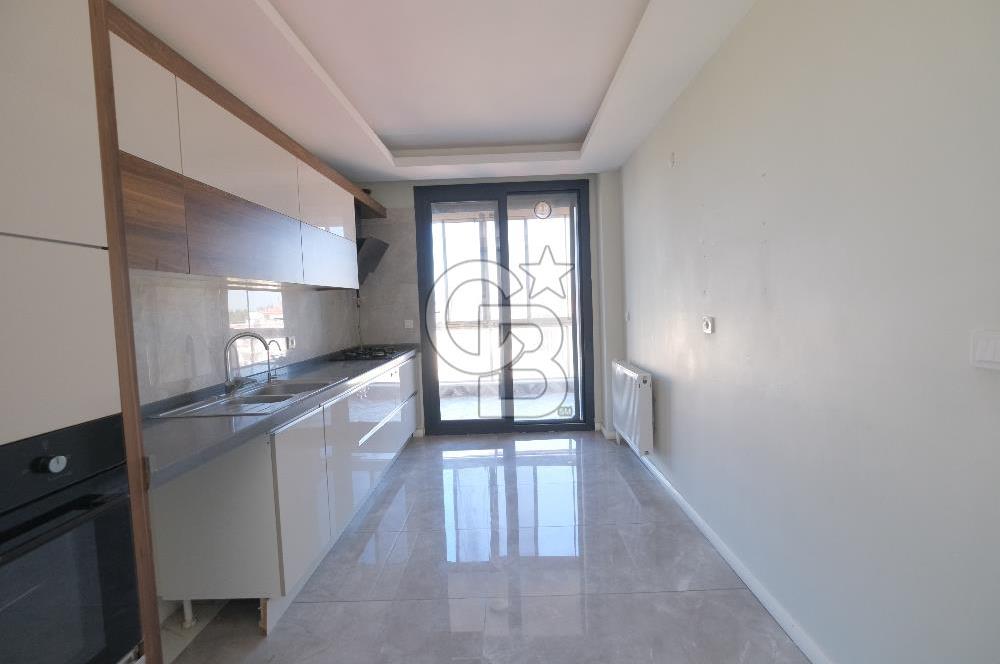 MENEMEN ULUKENT'TE CB İYA'DAN YATAY MİMARİ, HAVUZLU SİTEDE 3+1 LÜKS DAİRE