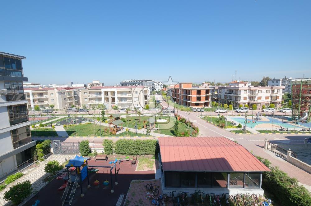MENEMEN ULUKENT'TE CB İYA'DAN YATAY MİMARİ, HAVUZLU SİTEDE 3+1 LÜKS DAİRE