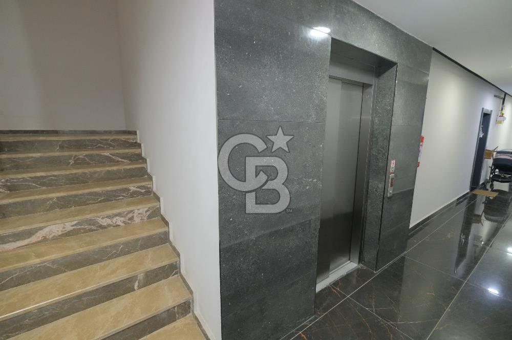 MENEMEN ULUKENT'TE CB İYA'DAN YATAY MİMARİ, HAVUZLU SİTEDE 3+1 LÜKS DAİRE