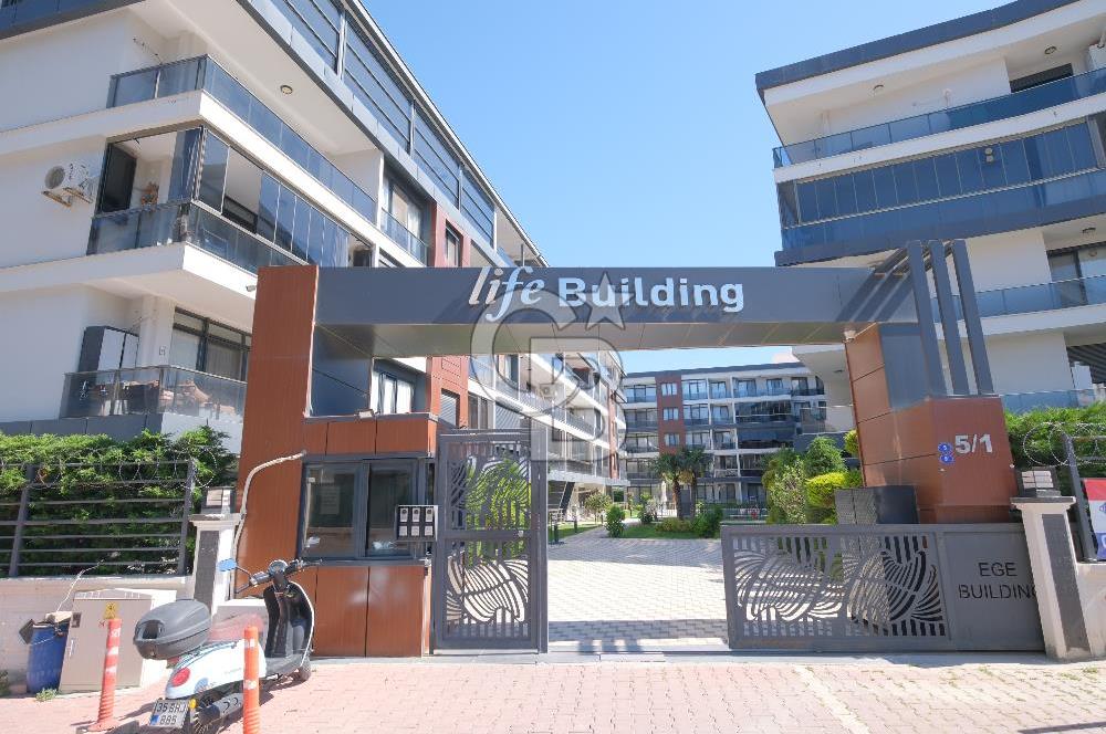 MENEMEN ULUKENT'TE CB İYA'DAN YATAY MİMARİ, HAVUZLU SİTEDE 3+1 LÜKS DAİRE