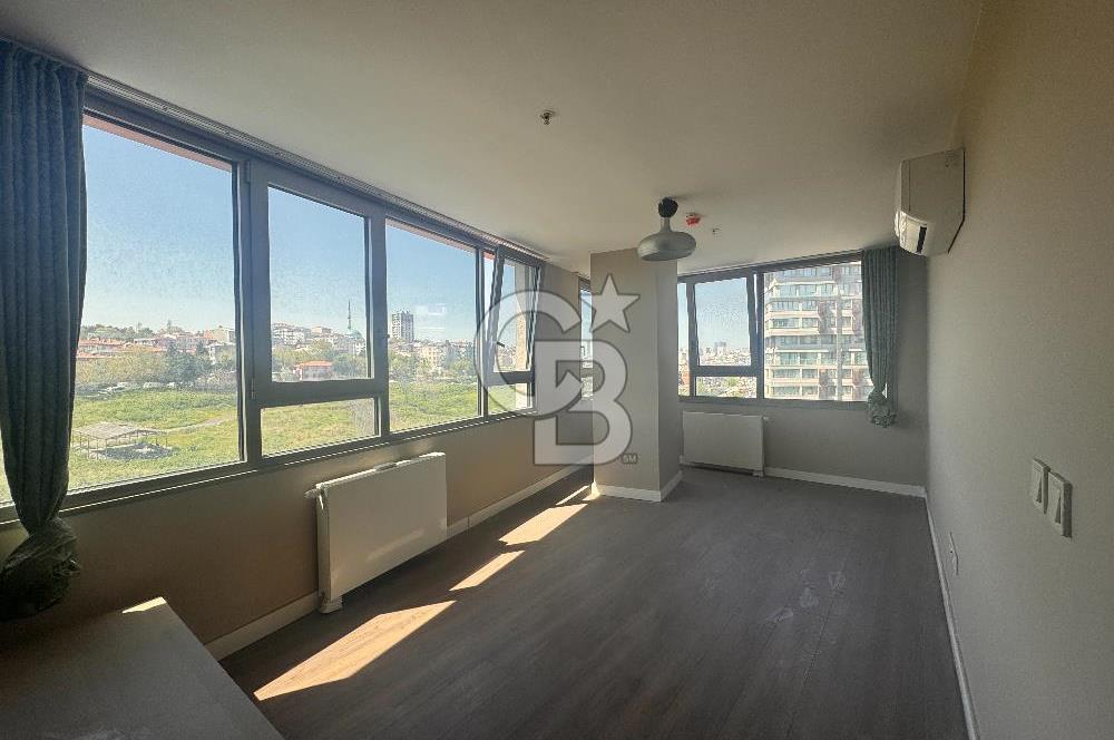 Topkapı İnistanbul Sitesinde Havuz Cepheli 2+1 Kiralık Daire