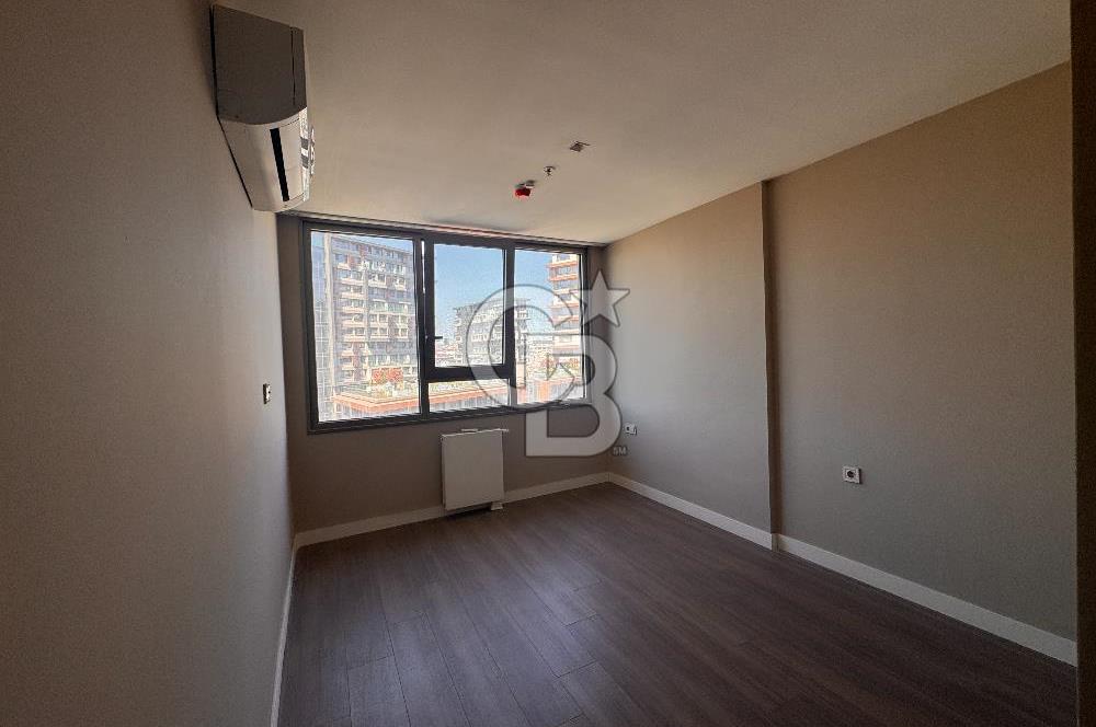 Topkapı İnistanbul Sitesinde Havuz Cepheli 2+1 Kiralık Daire