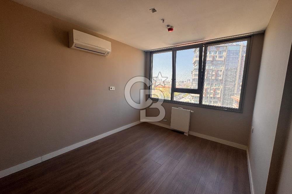 Topkapı İnistanbul Sitesinde Havuz Cepheli 2+1 Kiralık Daire