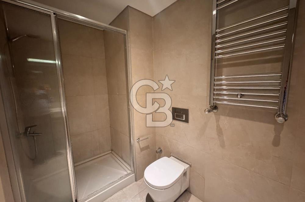 Topkapı İnistanbul Sitesinde Havuz Cepheli 2+1 Kiralık Daire