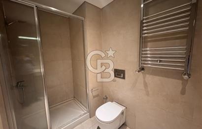 Topkapı İnistanbul Sitesinde Havuz Cepheli 2+1 Kiralık Daire