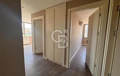 Topkapı İnistanbul Sitesinde Havuz Cepheli 2+1 Kiralık Daire