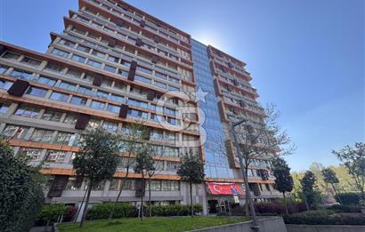 Topkapı İnistanbul Sitesinde Havuz Cepheli 2+1 Kiralık Daire