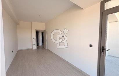 Seyrek'te Merkezi Konumda Geniş Lüx 1+1 Daire