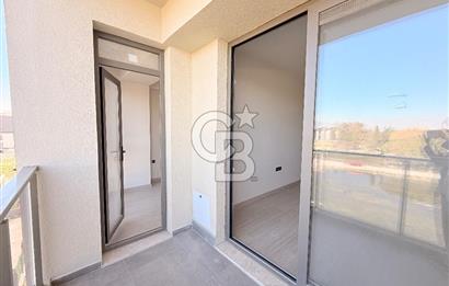 Seyrek'te Merkezi Konumda Geniş Lüx 1+1 Daire