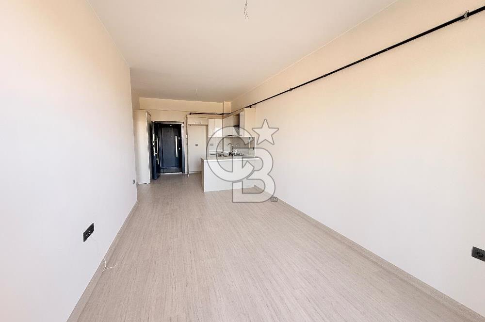 Seyrek'te Merkezi Konumda Geniş Lüx 1+1 Daire