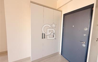 Seyrek'te Merkezi Konumda Geniş Lüx 1+1 Daire