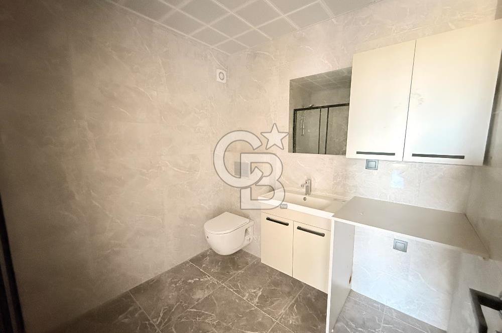 Seyrek'te Merkezi Konumda Geniş Lüx 1+1 Daire