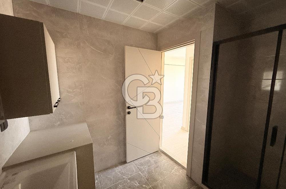 Seyrek'te Merkezi Konumda Geniş Lüx 1+1 Daire