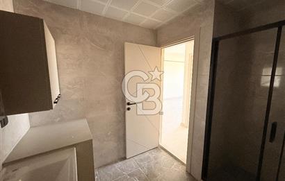 Seyrek'te Merkezi Konumda Geniş Lüx 1+1 Daire