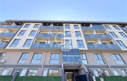 Seyrek'te Merkezi Konumda Geniş Lüx 1+1 Daire