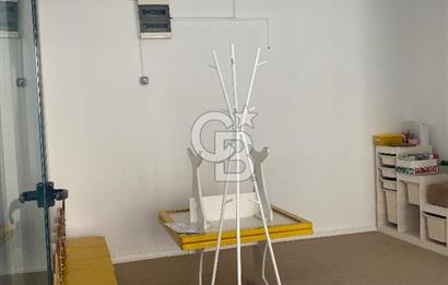 KARŞIYAKA BAHÇELİEVLER ‘de 120 m2 BATARKATLI SATILIK DÜKKAN