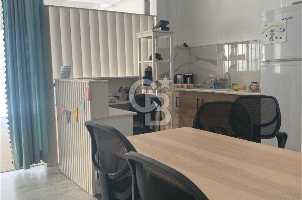 KARŞIYAKA BAHÇELİEVLER ‘de 120 m2 BATARKATLI SATILIK DÜKKAN